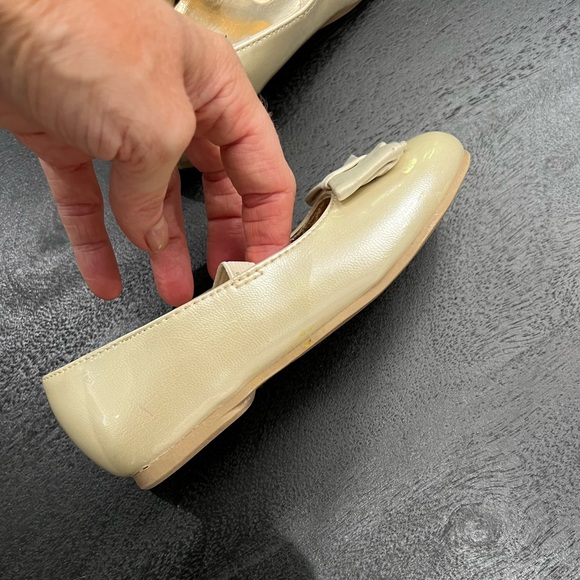 🎀💛Nina💛🎀Girls Gold Bow Ballet Flats Size 9 - Picture 6 of 8